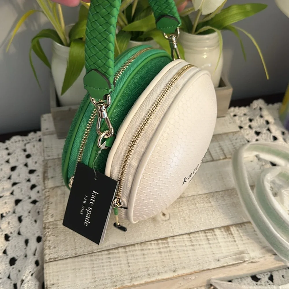 Nwt Kate spade tee time golf ball crossbody bag